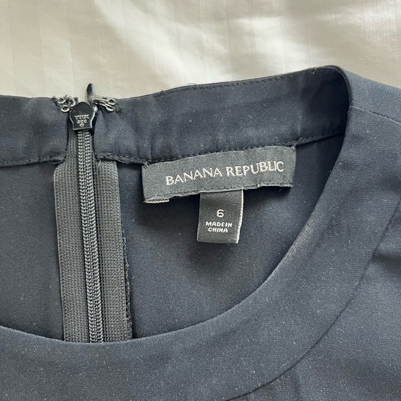 Peplum silk Banana Republic top - Picture 4 of 4